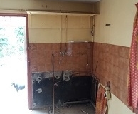 aanrecht van de oude keuken ontmanteld